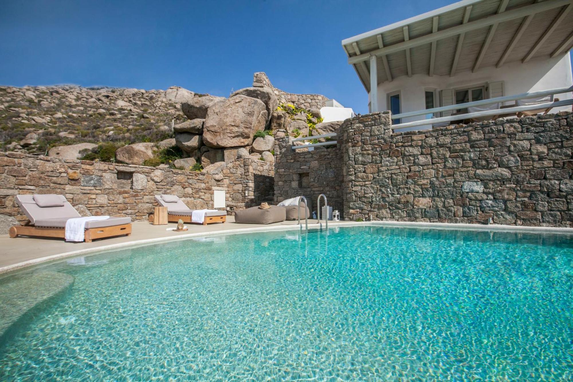 Villa Breathtaking 6 Bed In